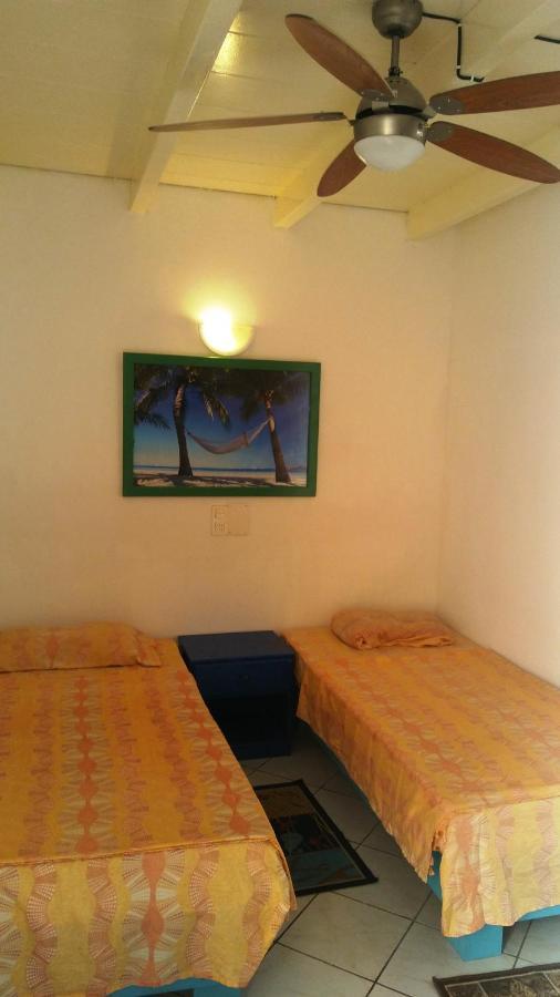 Hostels Holiday Cape Verde Santa Maria Exterior photo